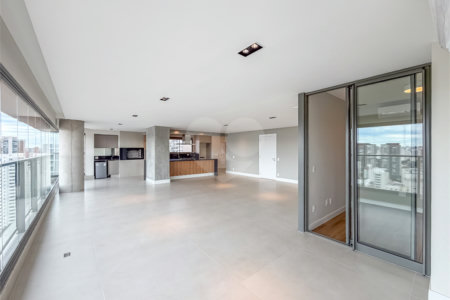 Apartamento à venda com 4 quartos, sendo 2 suítes, em Brooklin, São Paulo, SP