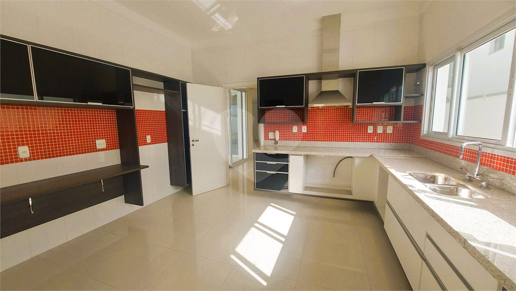 Casa à venda com 3 suítes no condomínio Ângelo Vial, Sorocaba - SP