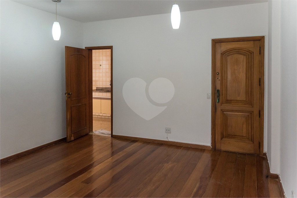 Apartamento à venda com 3 quartos, sendo 1 suíte, em Tijuca, Rio de Janeiro, RJ