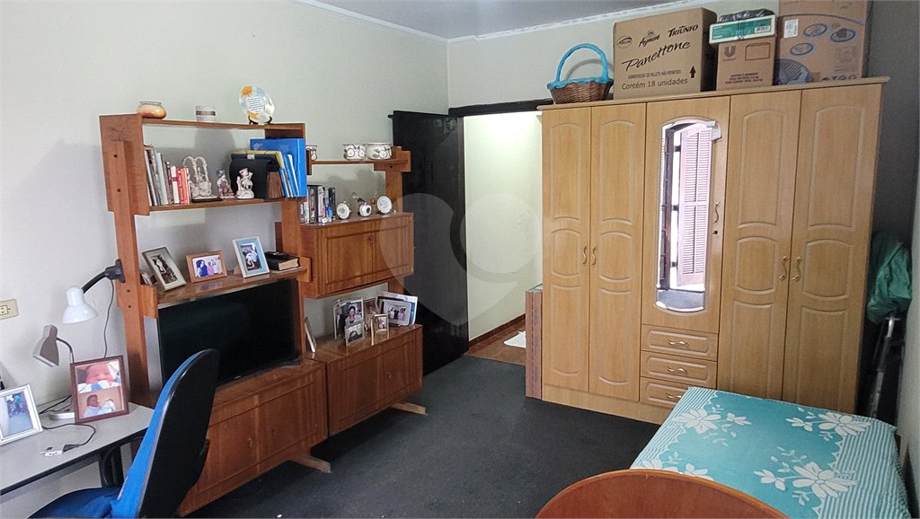 Sobrado à venda com 2 quartos em Cidade Líder, São Paulo, SP