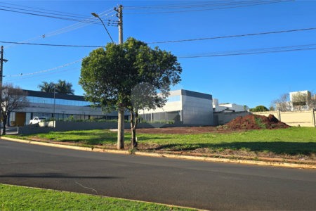 Terreno à venda em Jardim São Camilo, Araraquara, SP