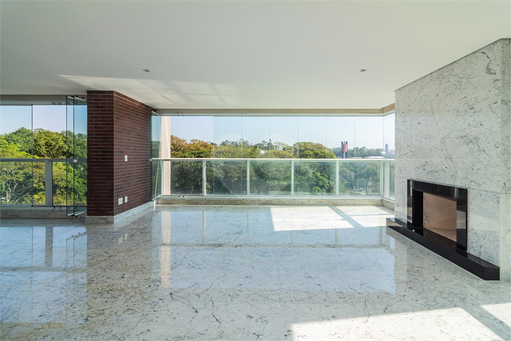 Apartamento à venda com 4 suítes em Ibirapuera, São Paulo, SP