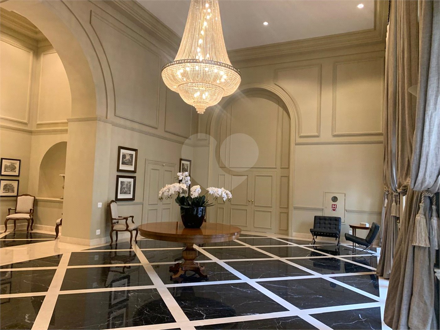 Apartamento à venda ou para alugar com 5 suítes em Jardim Paulista, São Paulo, SP