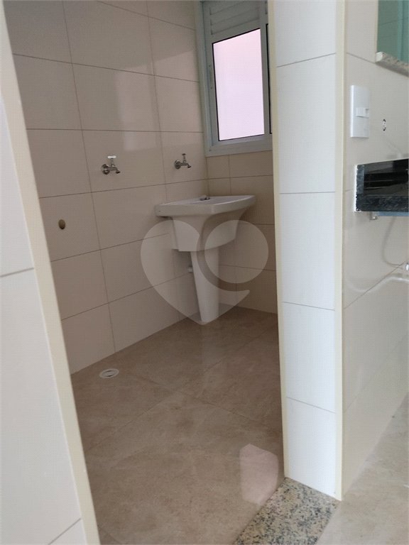 Casa à venda com 2 quartos no condomínio Dassio, São Paulo - SP