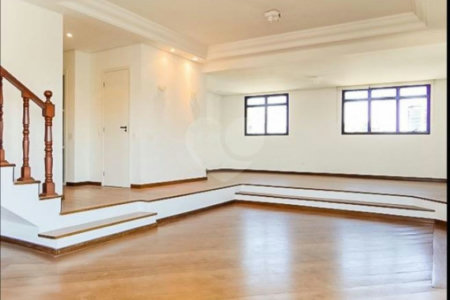 Apartamento à venda com 5 quartos, sendo 3 suítes, em Indianópolis, São Paulo, SP