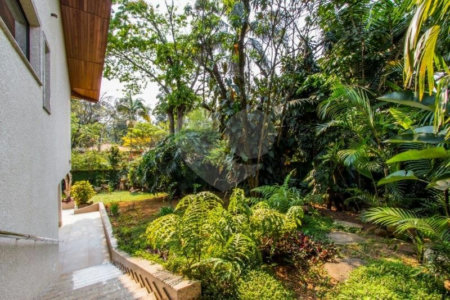 Casa Térrea à venda com 5 suítes em Jardim Marajoara, São Paulo, SP