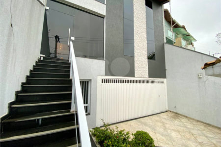 Sobrado à venda com 3 quartos, sendo 2 suítes, em Vila Maria Alta, São Paulo, SP