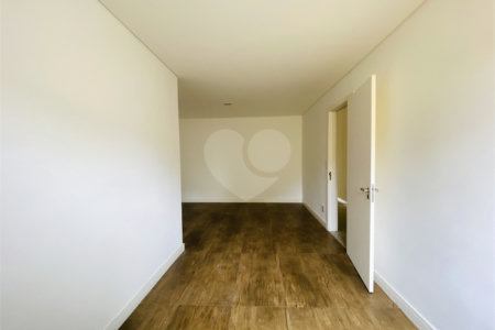 Apartamento para alugar com 3 quartos, sendo 1 suíte, em Baeta Neves, São Bernardo do Campo, SP