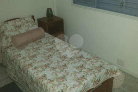 Casa à venda com 3 suítes em Jardim Franca, São Paulo, SP