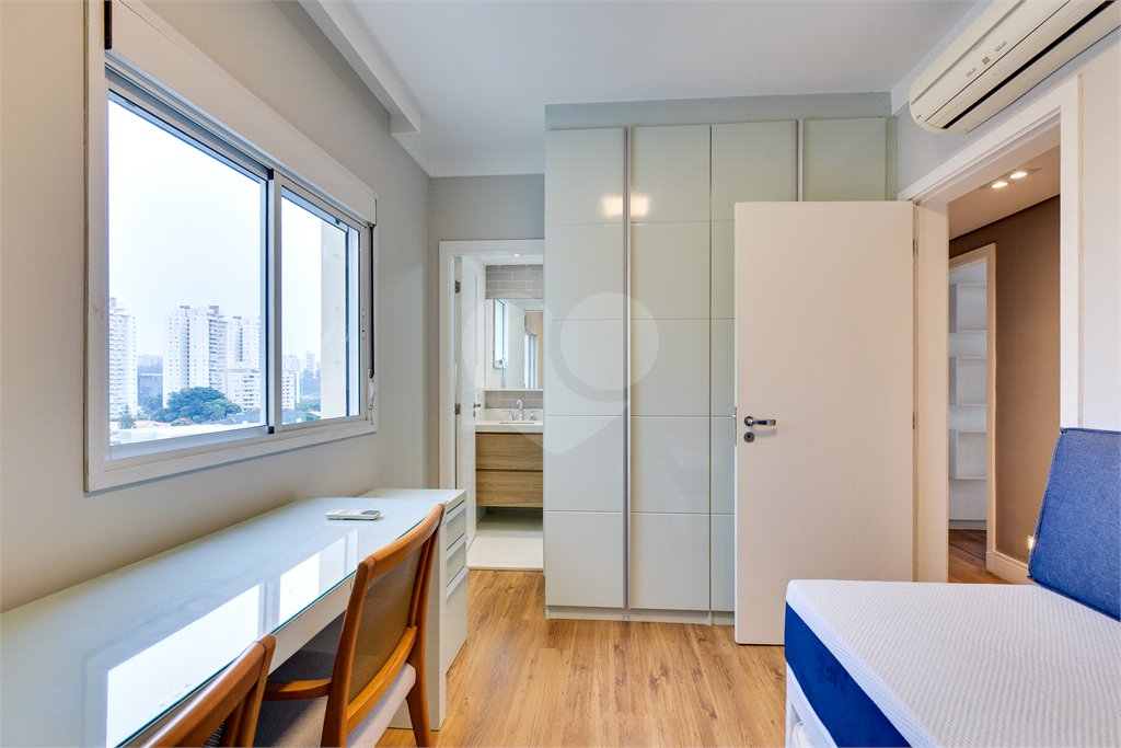 Apartamento para alugar com 4 suítes em Granja Julieta, São Paulo, SP