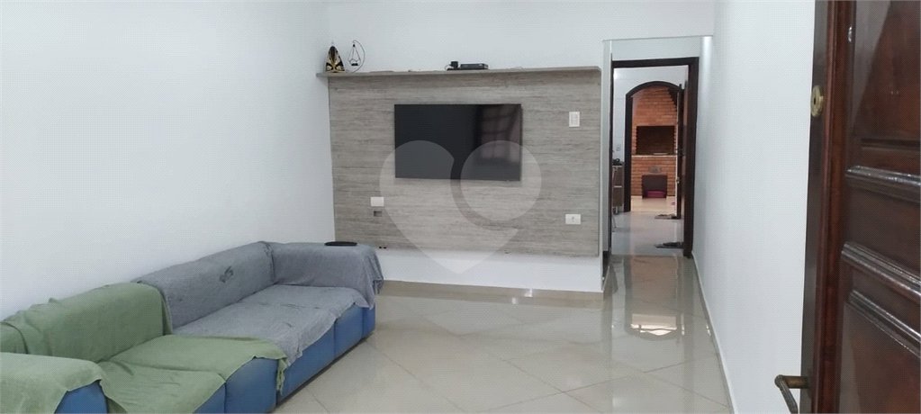 Sobrado à venda com 2 quartos em Tremembé, São Paulo, SP