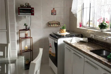 Casa à venda com 3 quartos, sendo 2 suítes, em Siciliano, São Paulo, SP