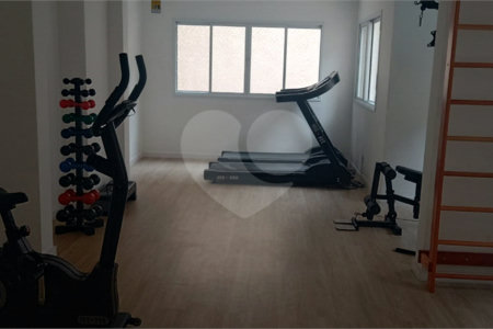 Apartamento à venda com 2 quartos em Jardim Itacolomi, São Paulo, SP