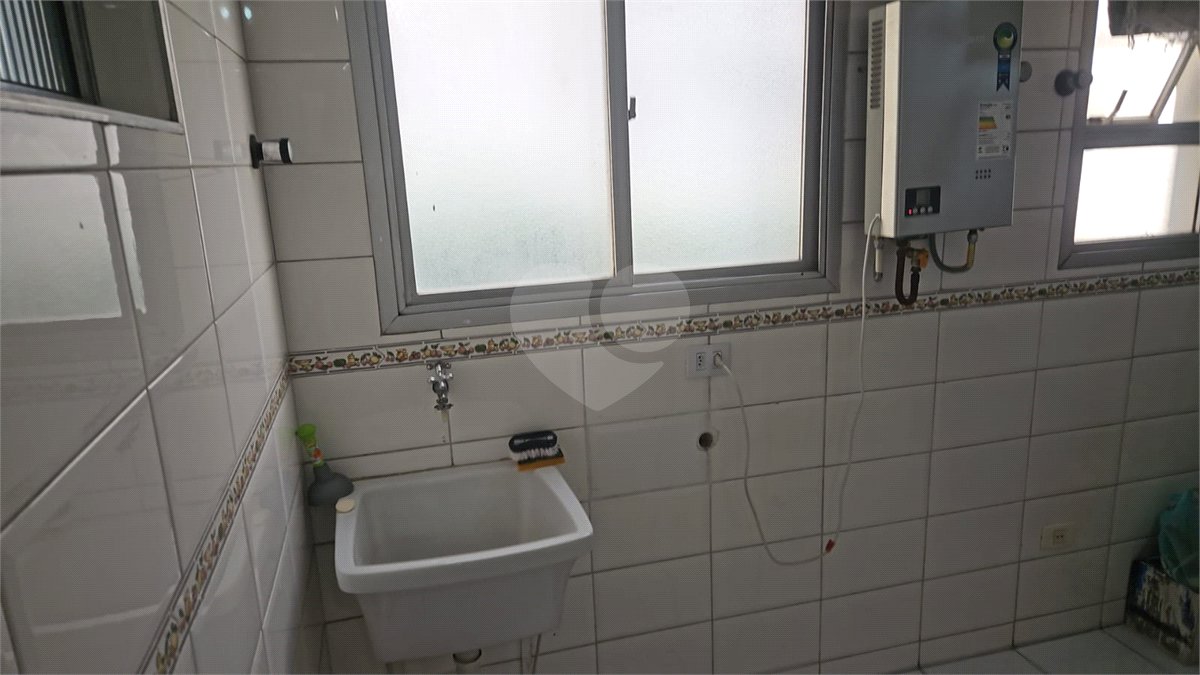 Apartamento à venda com 3 quartos, sendo 1 suíte, em Vila Olímpia, São Paulo, SP