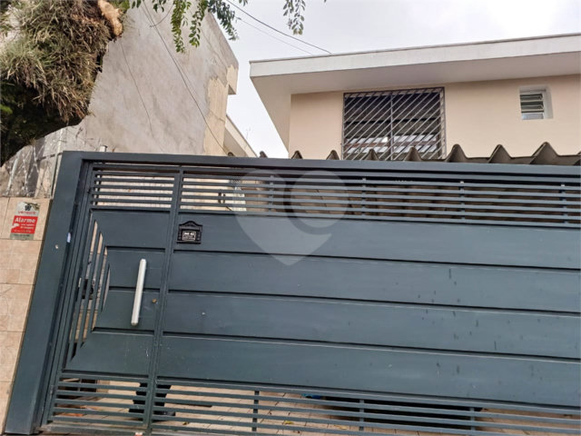 Casa à venda com 3 quartos, sendo 1 suíte,  em Santana, São Paulo, SP