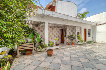 Casa de Vila à venda com 4 quartos, sendo 2 suítes, em Granja Julieta, São Paulo, SP