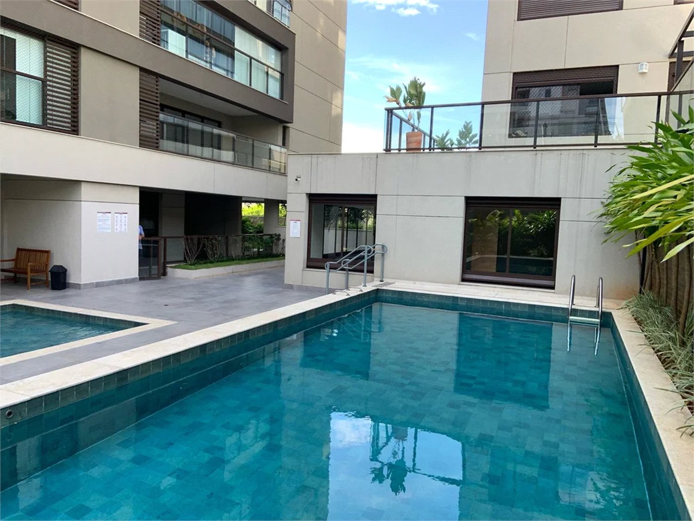 Apartamento à venda com 3 suítes em Bela Aliança, São Paulo, SP