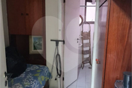 Apartamento à venda com 3 quartos, sendo 1 suíte,  em Indianópolis, São Paulo, SP