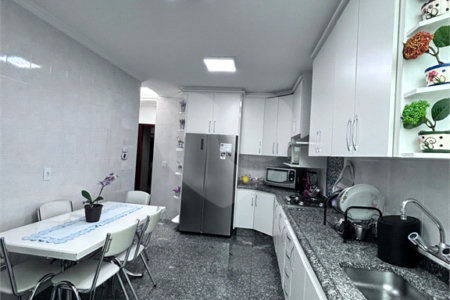 Casa à venda com 3 quartos, sendo 1 suíte, em Jardim do Lago, Jundiaí, SP