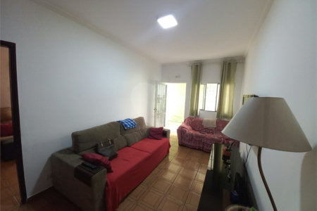 Casa Térrea à venda com 3 quartos em Jardim Maria Virginia, São Paulo, SP