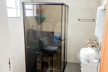 Casa à venda com 3 quartos, sendo 1 suíte, em Vila Roque, São Paulo, SP