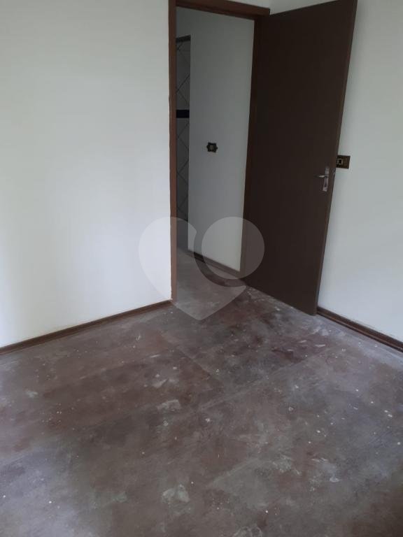 Sobrado à venda com 2 quartos em Tremembé, São Paulo, SP