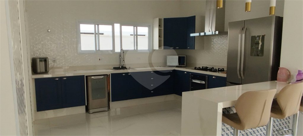 Casa à venda com 3 suítes no condomínio Bella Cittá - Villaggio II, Mogi das Cruzes - SP