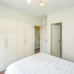 Apartamento à venda com 3 quartos, sendo 1 suíte,  em Moema, São Paulo, SP