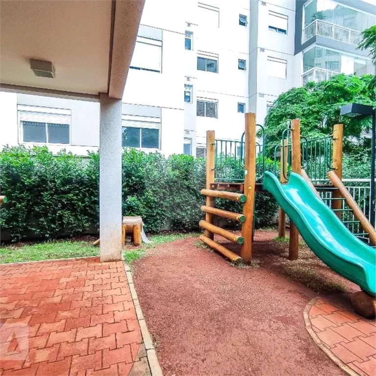 Apartamento à venda com 3 quartos, sendo 1 suíte,  em Jardim Vazani, São Paulo, SP