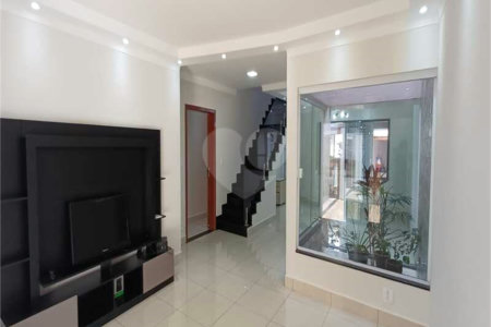 Sobrado à venda com 3 suítes em Residencial Monte Verde, Indaiatuba, SP
