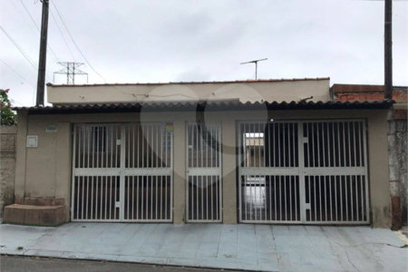 Casa à venda com 2 quartos em Jardim Ivonete, Poá, SP