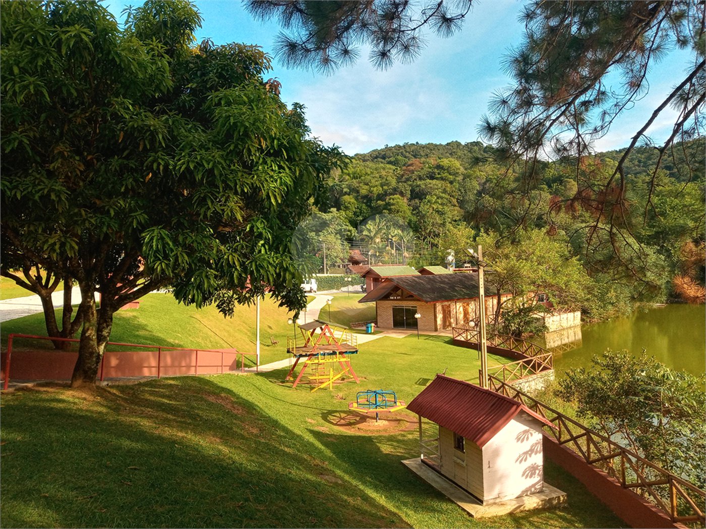 Terreno à venda no condomínio Sausalito, Mairiporã - SP
