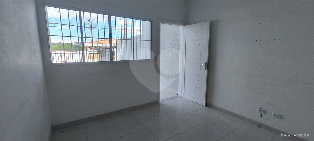 Casa à venda com 2 quartos em Jardim Imperial, Atibaia, SP