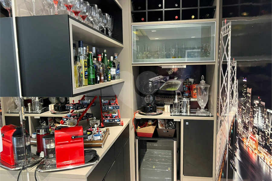 Apartamento à venda com 3 quartos, sendo 1 suíte, em Barra Funda, São Paulo, SP