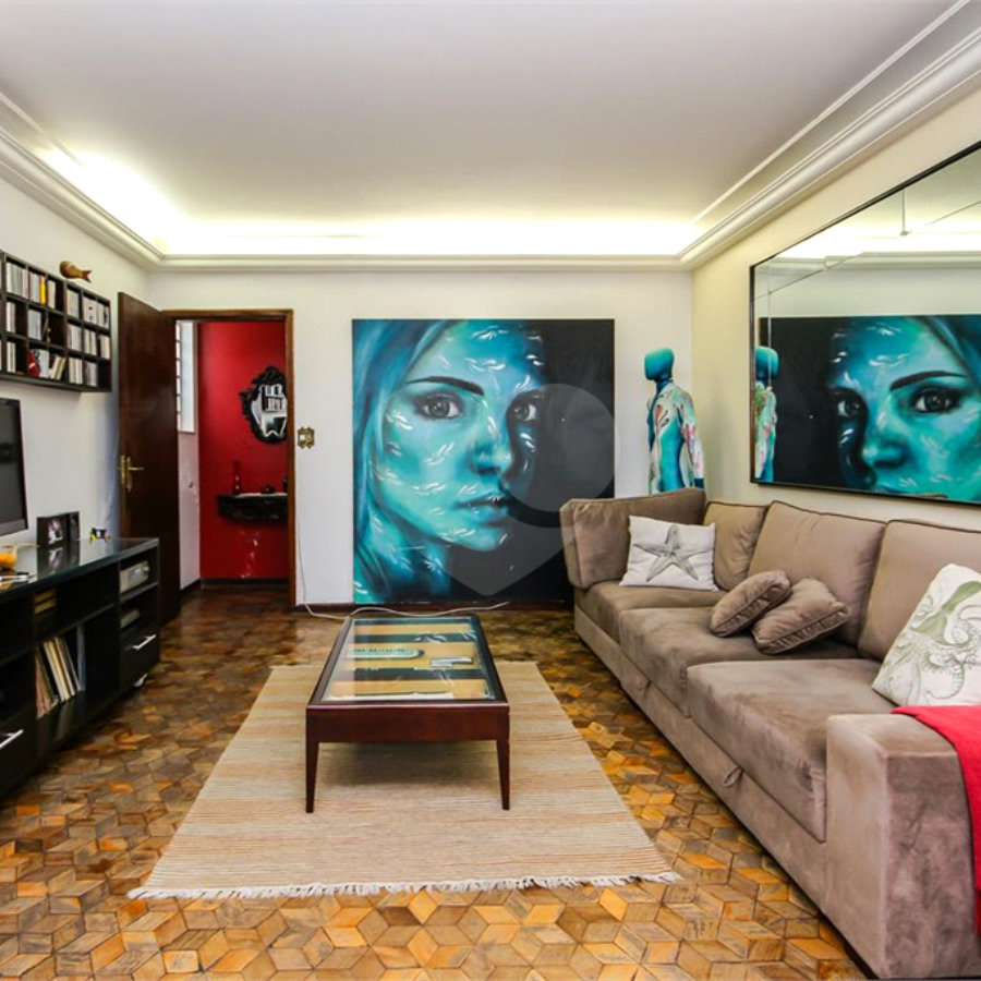 Casa à venda com 3 quartos, sendo 1 suíte, em Alto da Lapa, São Paulo, SP