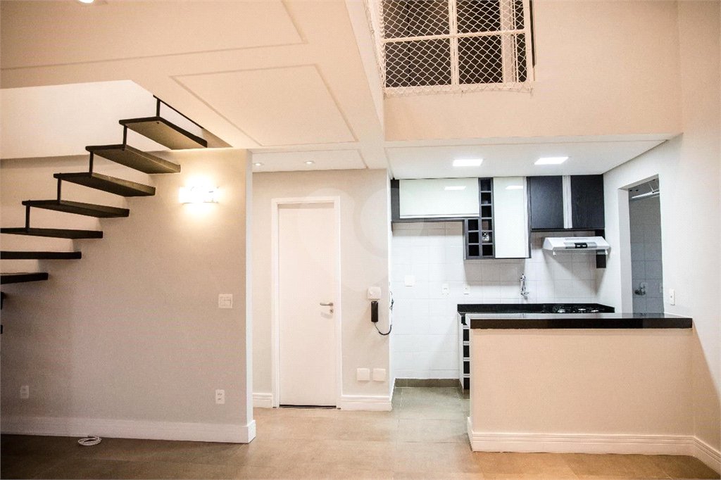 Apartamento à venda com 1 suíte em Vila Suzana, São Paulo, SP