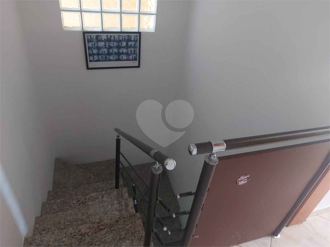 Sobrado à venda com 3 quartos, sendo 1 suíte, em Tremembé, São Paulo, SP