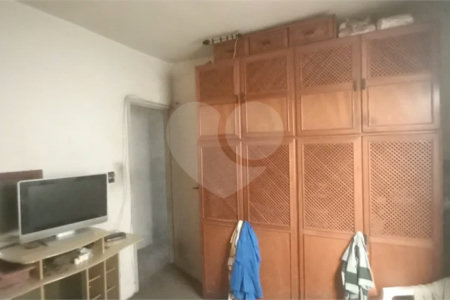 Casa Térrea à venda com 3 quartos em Vila Maria Alta, São Paulo, SP