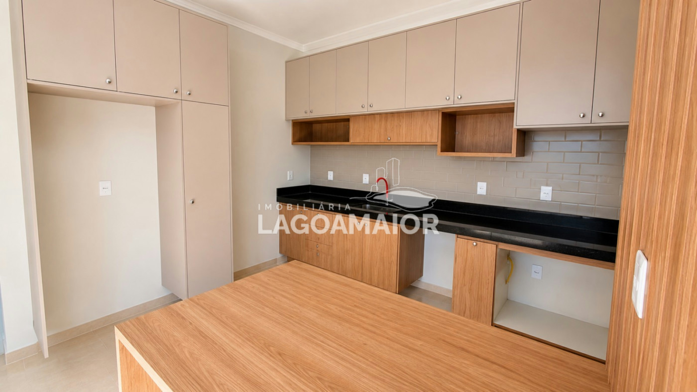 Casa à venda com 3 suítes em Residencial Costa Leste, Três Lagoas, MS