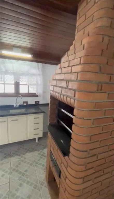 Casa à venda com 3 suítes em Vila Romana, São Paulo, SP