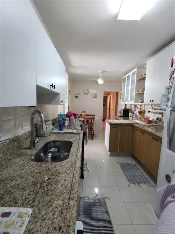 Apartamento à venda com 4 quartos, sendo 1 suíte, em Brooklin Paulista, São Paulo, SP