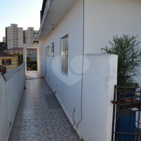 Sobrado à venda com 2 quartos em Vila Nivi, São Paulo, SP