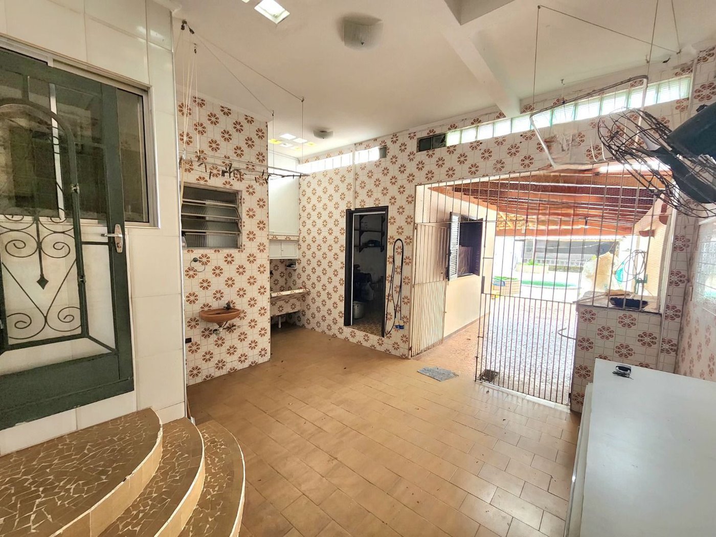 Casa com 3 dormitórios à venda, 198 m² por R$ 1.099.000,00 - Marapé - Santos/SP