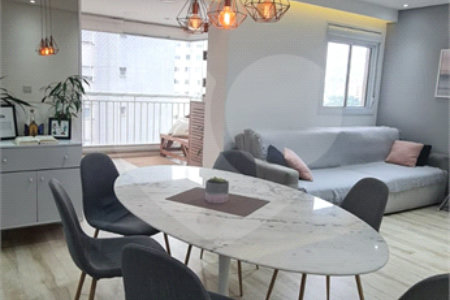 Apartamento à venda com 2 quartos, sendo 1 suíte,  em Barra Funda, São Paulo, SP