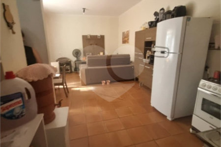 Casa à venda com 3 quartos, sendo 1 suíte, no Centro, Vinhedo, SP