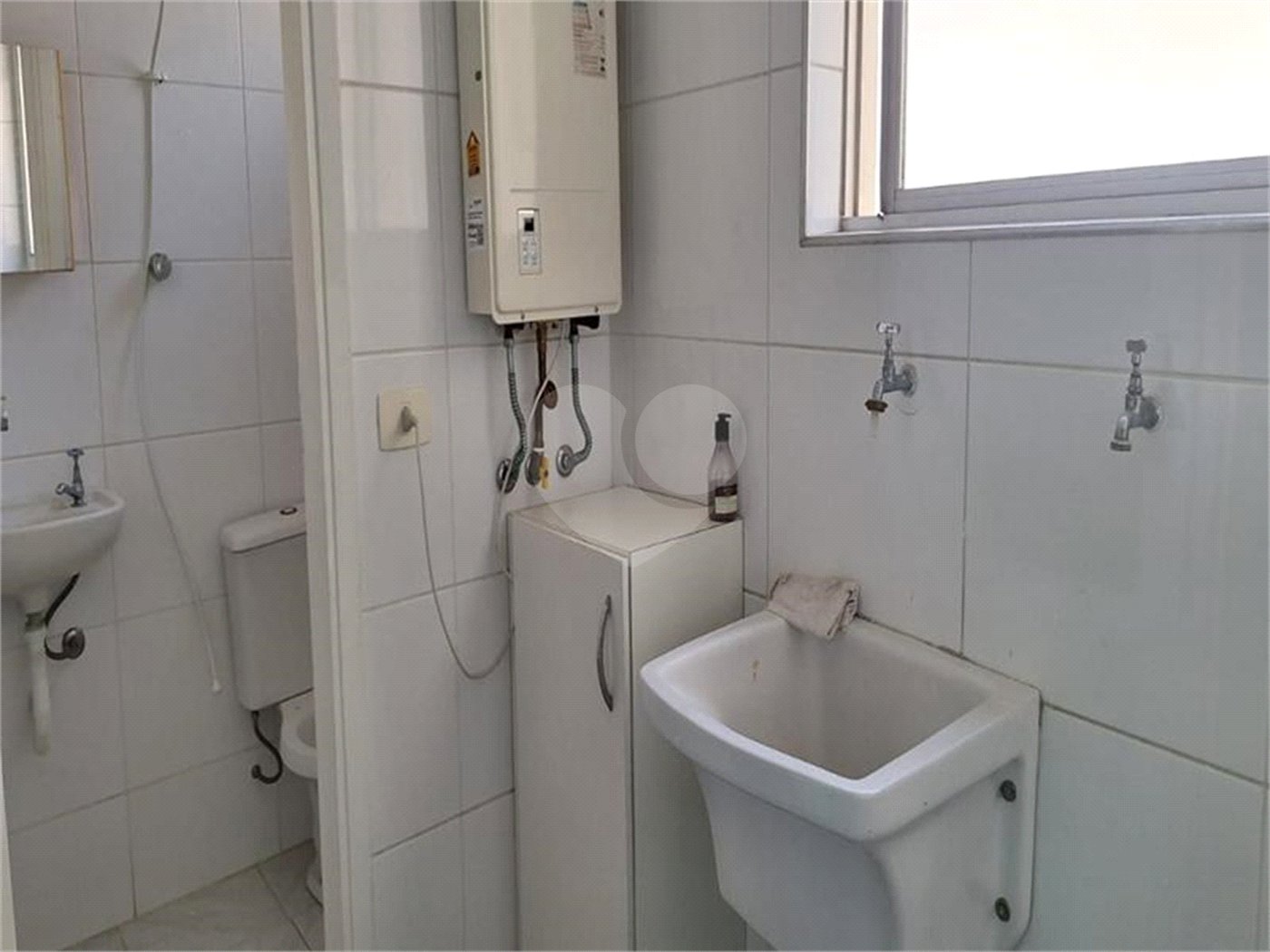 Apartamento à venda com 3 quartos, sendo 1 suíte, em Indianópolis, São Paulo, SP