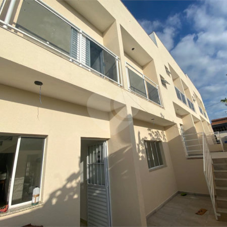 Casa para alugar com 2 suítes no condomínio Residencial Vila Amélia, Poá - SP