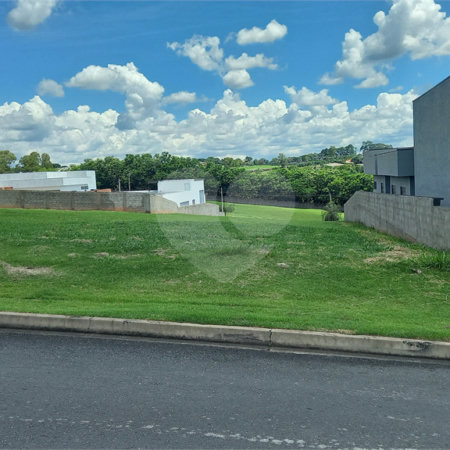 Terreno à venda no condomínio Village Ipanema 2, Araçoiaba da Serra - SP
