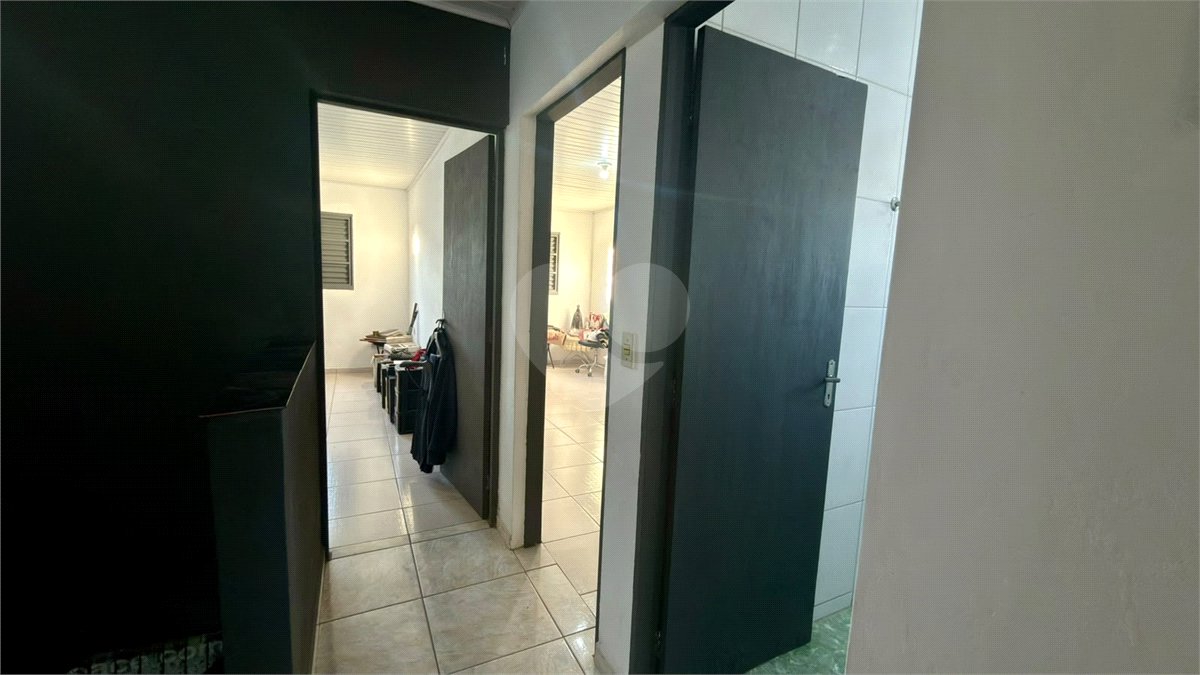 Sobrado à venda com 4 quartos, sendo 1 suíte, em Jardim Wanel Ville V, Sorocaba, SP
