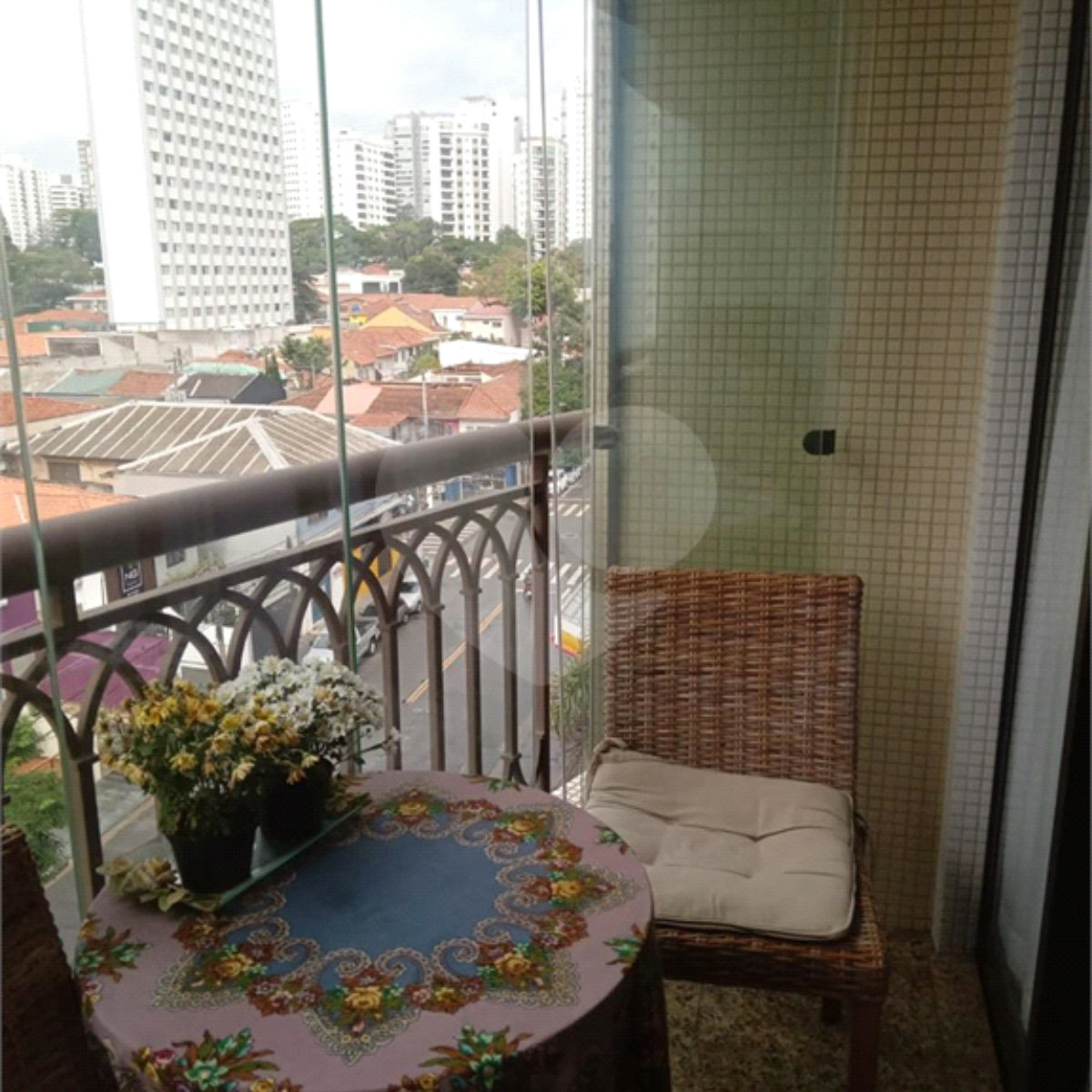 Apartamento à venda com 3 quartos, sendo 2 suítes,  em Campo Belo, São Paulo, SP